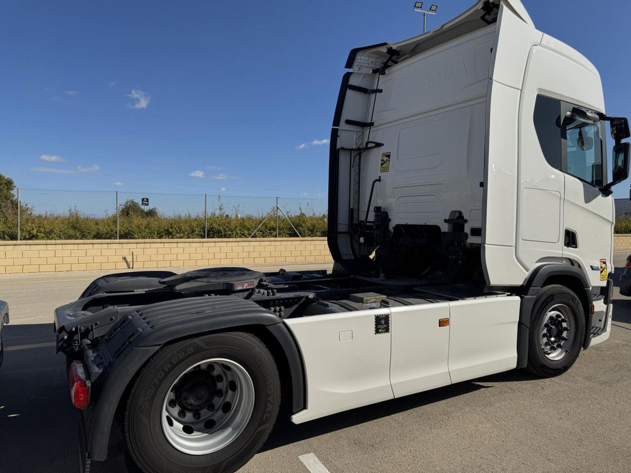 Scania R 460 - Tracteur routier: photos 4 Scania R 460 - Tracteur routier: photos 4