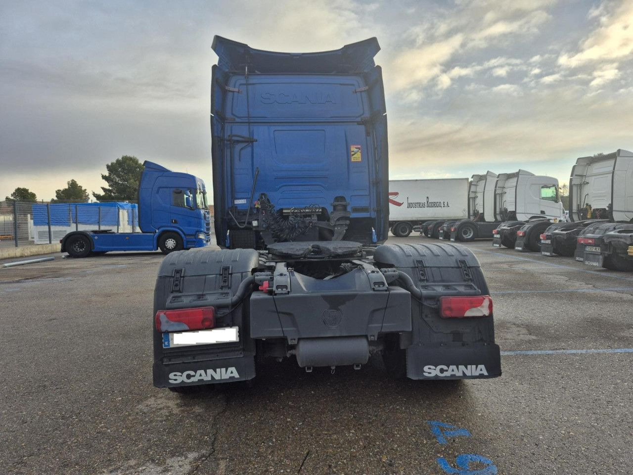 Scania R 580 - Tracteur routier: photos 4 Scania R 580 - Tracteur routier: photos 4