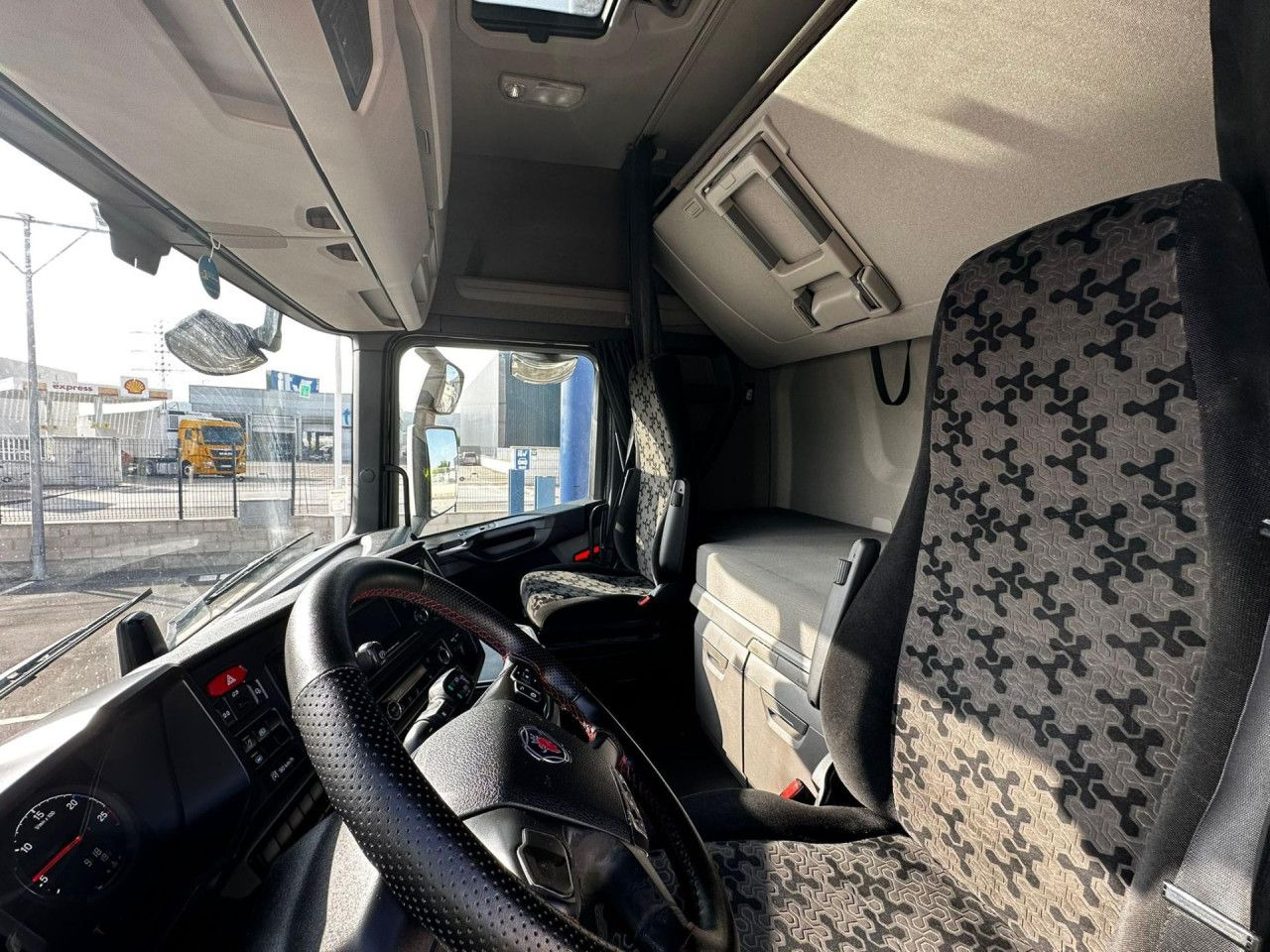 Scania S 450 - Tracteur routier: photos 5 Scania S 450 - Tracteur routier: photos 5
