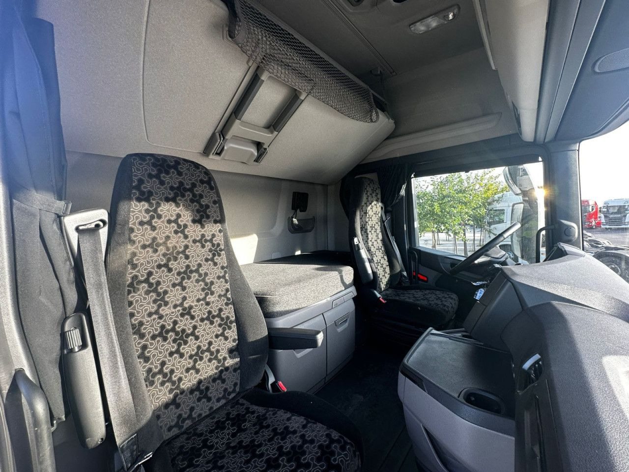 Scania S 500 - Tracteur routier: photos 5 Scania S 500 - Tracteur routier: photos 5