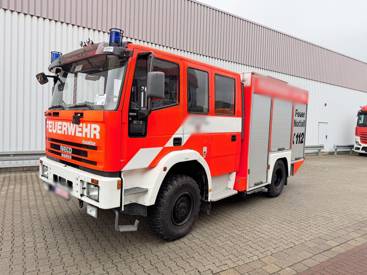 Andere FF 95 E 18 4x4 Doka, LF 8/6 FF 95 E 18 4x4 Doka, Euro Fire, LF 8/6 Feuerwehr - Ambulance: photos 1 Andere FF 95 E 18 4x4 Doka, LF 8/6 FF 95 E 18 4x4 Doka, Euro Fire, LF 8/6 Feuerwehr - Ambulance: photos 1