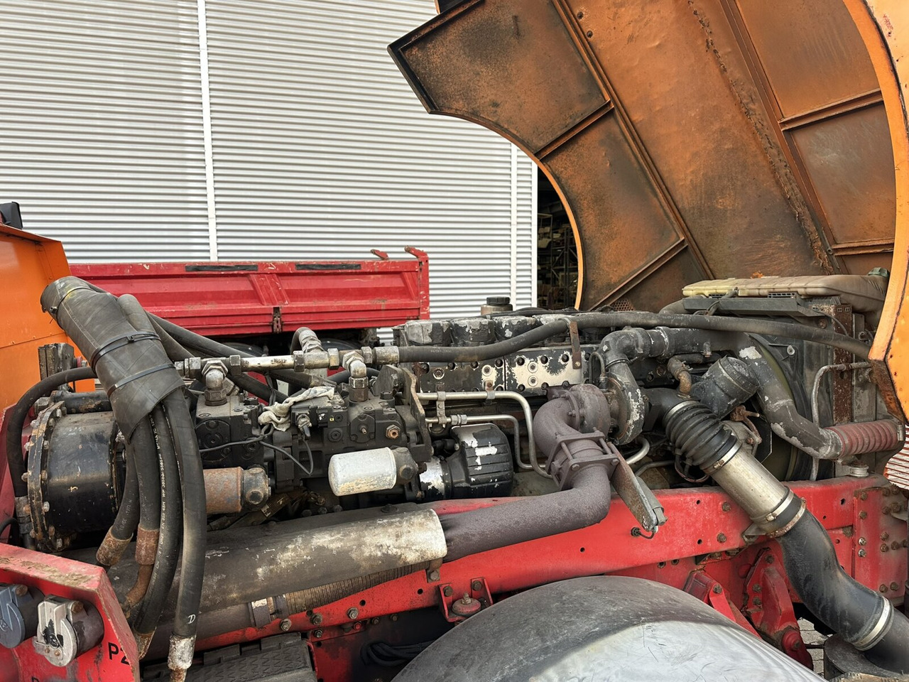 MAN 19.464 4x4 BB 19.464 4x4 BB, Schneefräse mit Separatmotor - Camion: photos 2 MAN 19.464 4x4 BB 19.464 4x4 BB, Schneefräse mit Separatmotor - Camion: photos 2