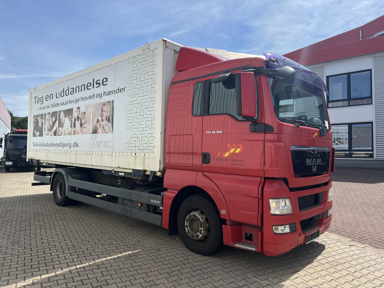 MAN TGX 18.360 4X2 LL TGX 18.360 4X2 LL, Fahrschule — crédit-bail MAN TGX 18.360 4X2 LL TGX 18.360 4X2 LL, Fahrschule: photos 8