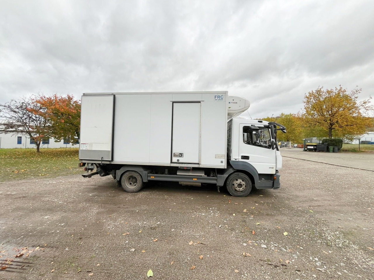 Mercedes-Benz Atego 816 4x2 Atego 816 4x2, Kühlkoffer, Trennwand, ThermoKing, LBW Sörensen - Camion: photos 3 Mercedes-Benz Atego 816 4x2 Atego 816 4x2, Kühlkoffer, Trennwand, ThermoKing, LBW Sörensen - Camion: photos 3