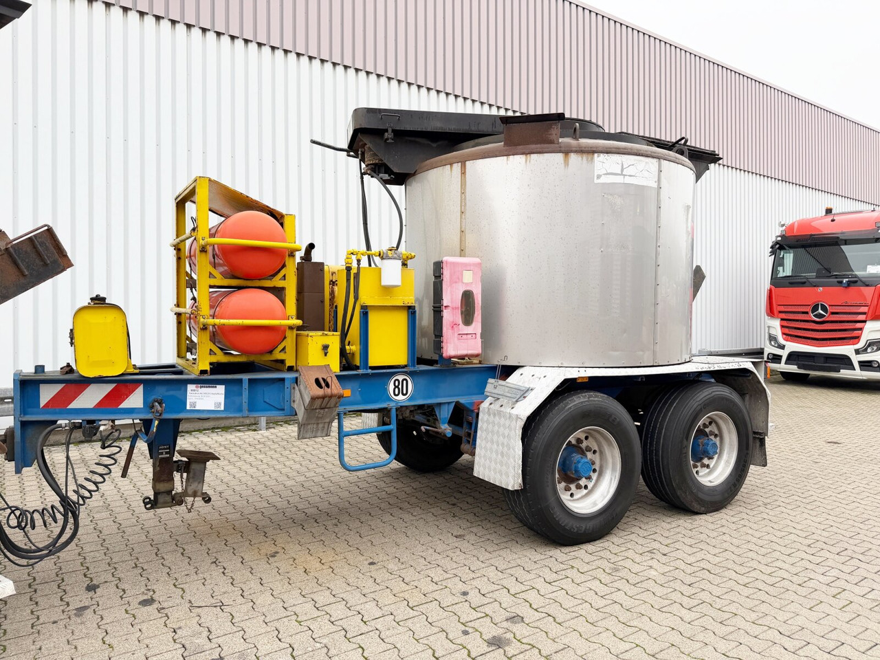 Faehndrich AG TKS-Z13 Asphaltkocher Faehndrich AG TKS-Z13 Asphaltkocher - Répandeuse: photos 1 Faehndrich AG TKS-Z13 Asphaltkocher Faehndrich AG TKS-Z13 Asphaltkocher - Répandeuse: photos 1