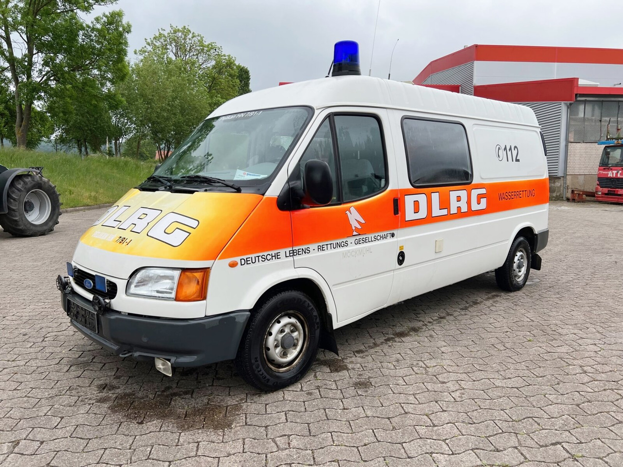 Ford Transit 2.0 4x2 Transit 2.0 4x2, Benziner! - Utilitaire double cabine: photos 1 Ford Transit 2.0 4x2 Transit 2.0 4x2, Benziner! - Utilitaire double cabine: photos 1