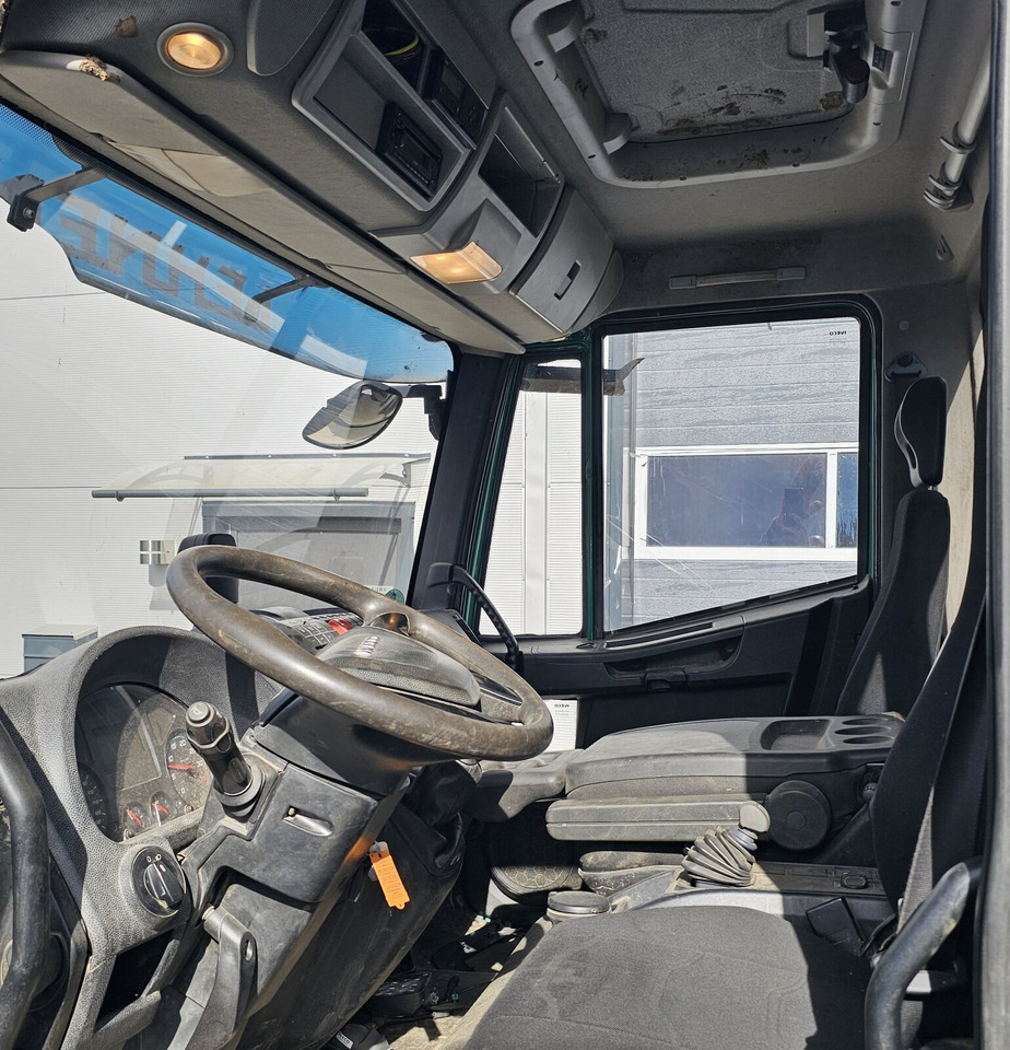 Iveco ML180E32/P 4x2 ML180E32/P 4x2 - Camion benne: photos 5 Iveco ML180E32/P 4x2 ML180E32/P 4x2 - Camion benne: photos 5