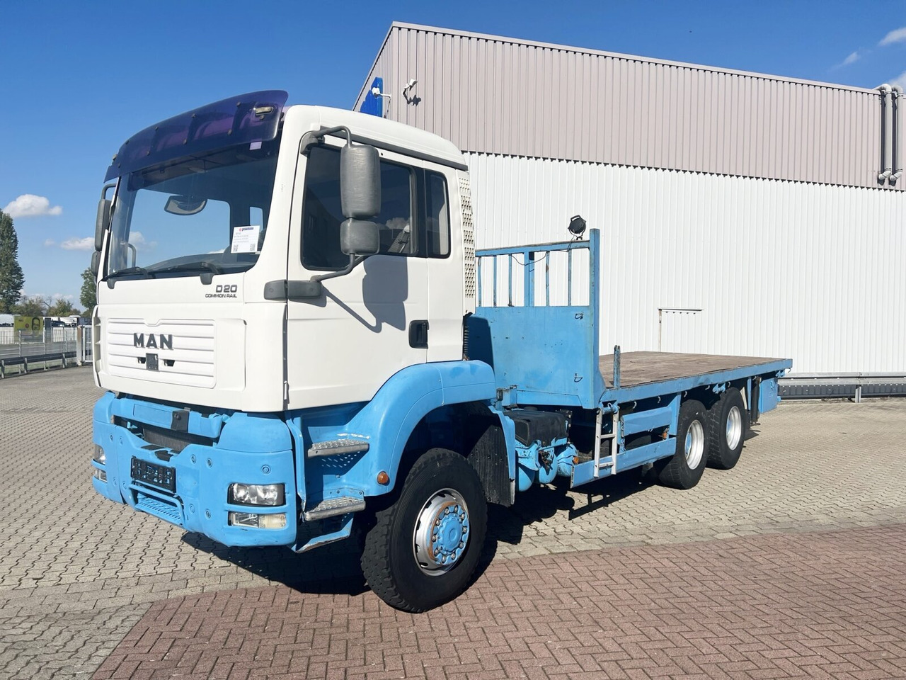 MAN TGA 26.310 6X6 BB TGA 26.310 6X6 BB - Camion plateau: photos 1 MAN TGA 26.310 6X6 BB TGA 26.310 6X6 BB - Camion plateau: photos 1