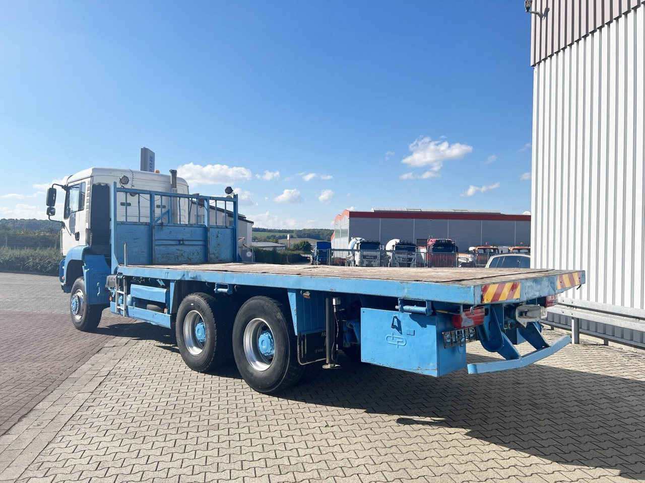 MAN TGA 26.310 6X6 BB TGA 26.310 6X6 BB - Camion plateau: photos 5 MAN TGA 26.310 6X6 BB TGA 26.310 6X6 BB - Camion plateau: photos 5