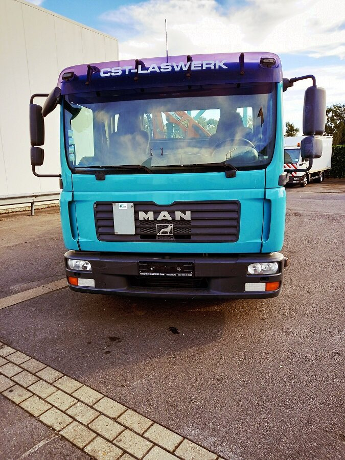MAN TGL TS 754 F - Camion plateau: photos 4 MAN TGL TS 754 F - Camion plateau: photos 4