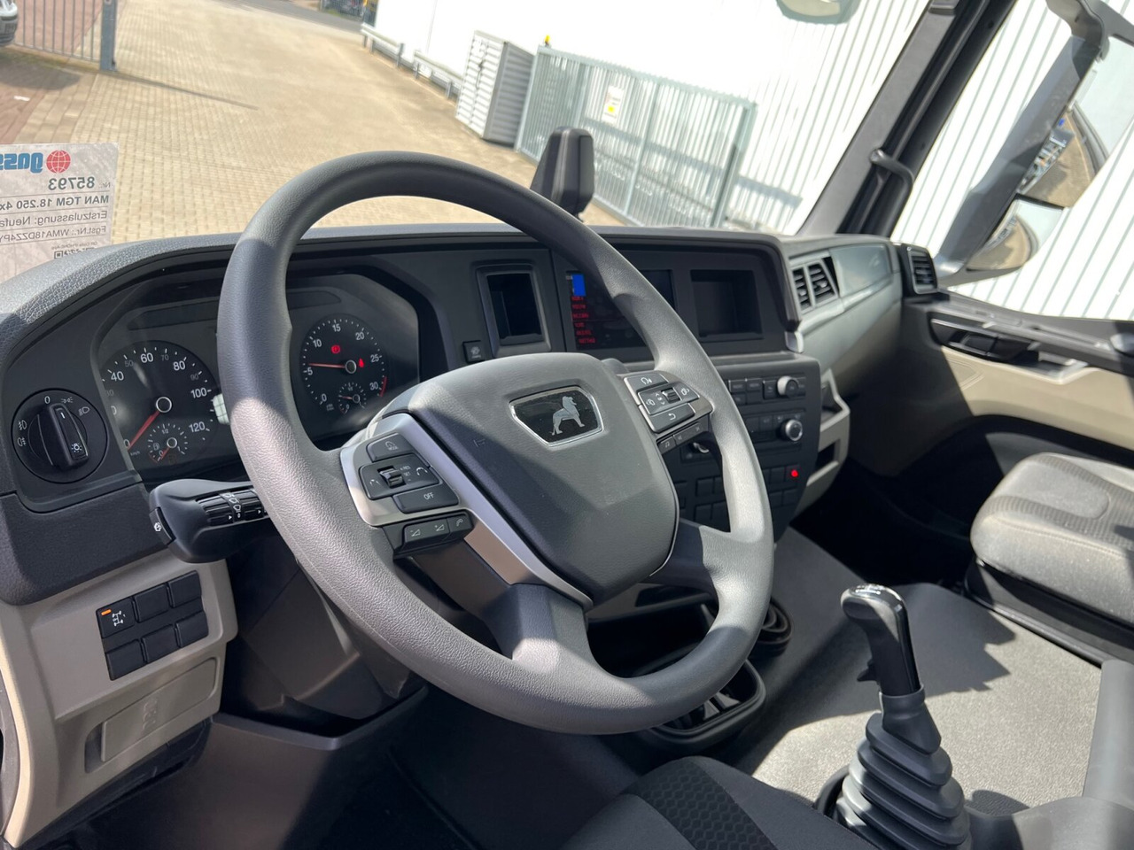 MAN TGM 18.250/340 4x2 BL CH TGM 18.250/340 4x2 BL CH, Funk - Camion ampliroll: photos 5 MAN TGM 18.250/340 4x2 BL CH TGM 18.250/340 4x2 BL CH, Funk - Camion ampliroll: photos 5