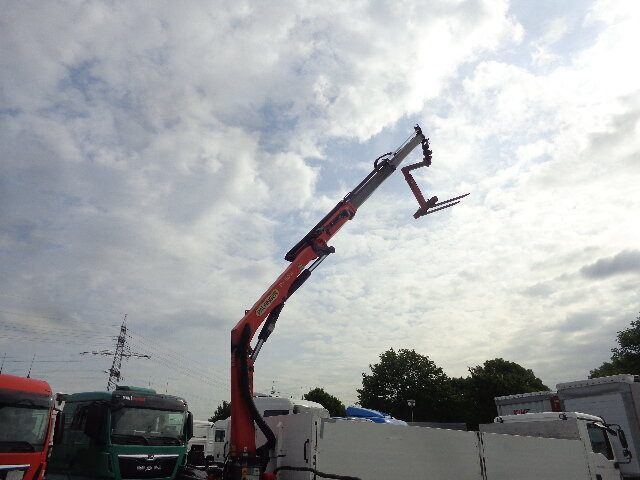 Camion grue, Camion plateau MAN TGM 26.340 6x2-4 LL TGM 26.340 6x2-4 LL,Lenk-Liftachse, Heckkran, Palfinger PK 11.001, faltbar,: photos 13 Camion grue, Camion plateau MAN TGM 26.340 6x2-4 LL TGM 26.340 6x2-4 LL,Lenk-Liftachse, Heckkran, Palfinger PK 11.001, faltbar,: photos 13