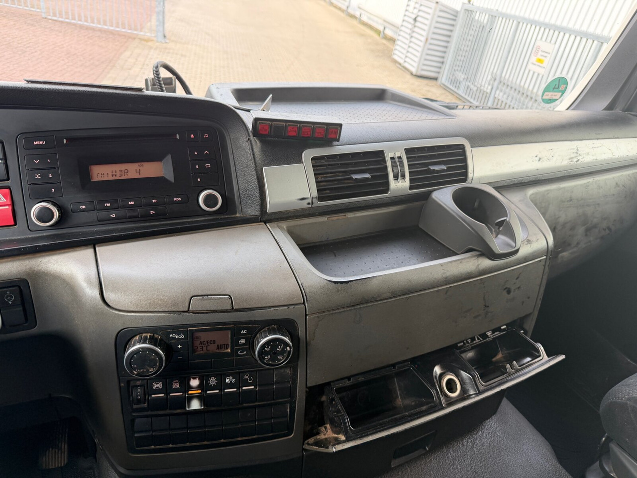 MAN TGS 18.360 4X2 BL TGS 18.360 4X2 BL, Hyva 10.45 S, Teleskopabrollanlage - Camion ampliroll: photos 5 MAN TGS 18.360 4X2 BL TGS 18.360 4X2 BL, Hyva 10.45 S, Teleskopabrollanlage - Camion ampliroll: photos 5