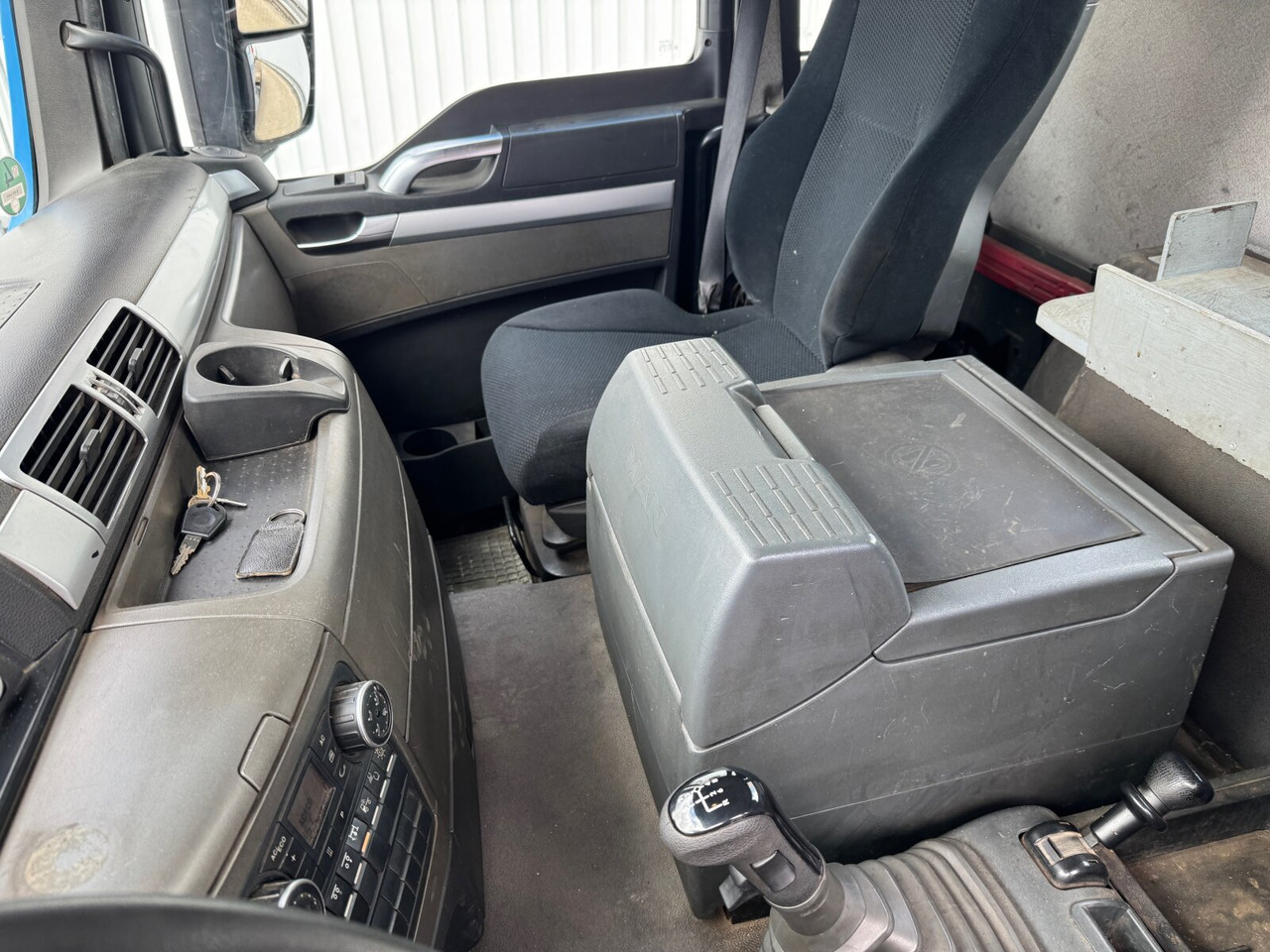 MAN TGS 26.400 6x2-4 BL TGS 26.400 6x2-4 BL, Lenk-/Liftachse, Schub-Knick - Camion ampliroll: photos 4 MAN TGS 26.400 6x2-4 BL TGS 26.400 6x2-4 BL, Lenk-/Liftachse, Schub-Knick - Camion ampliroll: photos 4