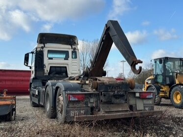 MAN TGS 26.440 6x2 BL TGS 26.440 6x2 BL - Camion ampliroll: photos 2 MAN TGS 26.440 6x2 BL TGS 26.440 6x2 BL - Camion ampliroll: photos 2