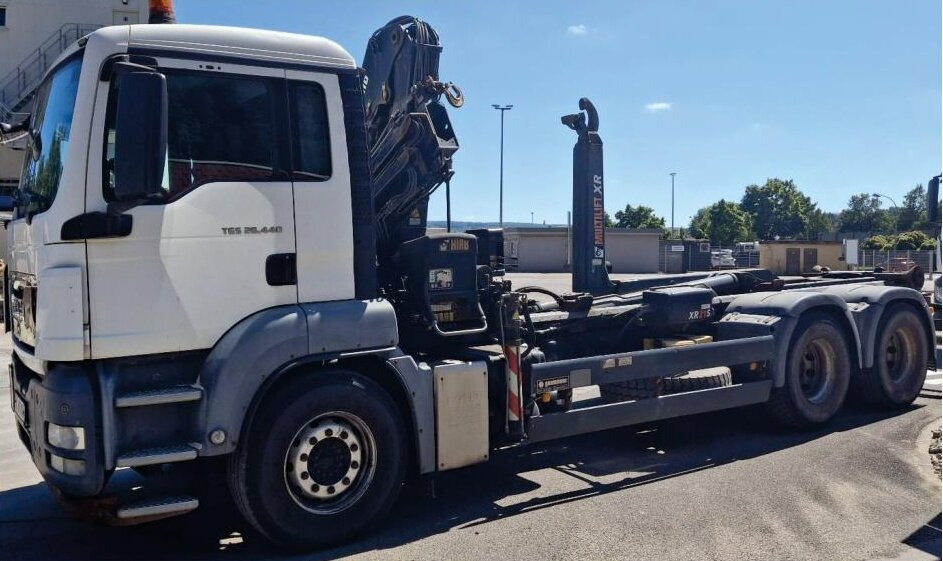 MAN TGS 26.440 BB 6x4 TGS 26.440 BB/6x4 Hiab Kran 166 BS-2-Hiduo, Multilift XR 21 S 59 Abrollanlage - Camion ampliroll, Camion grue: photos 2 MAN TGS 26.440 BB 6x4 TGS 26.440 BB/6x4 Hiab Kran 166 BS-2-Hiduo, Multilift XR 21 S 59 Abrollanlage - Camion ampliroll, Camion grue: photos 2