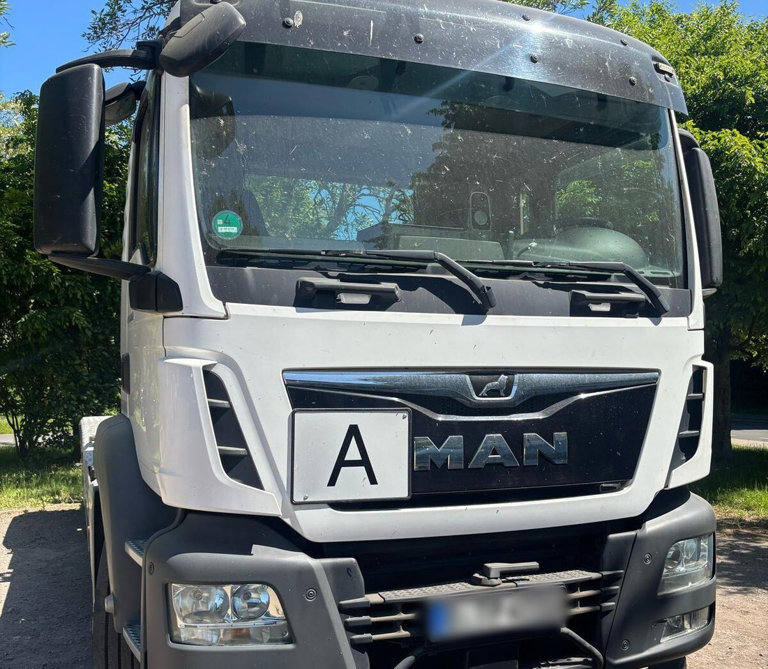 MAN TGS 26.460 6x2-4 BL TGS 26.460 6x2-4 BL, Lenk-/Liftachse, Navi - Camion ampliroll: photos 5 MAN TGS 26.460 6x2-4 BL TGS 26.460 6x2-4 BL, Lenk-/Liftachse, Navi - Camion ampliroll: photos 5
