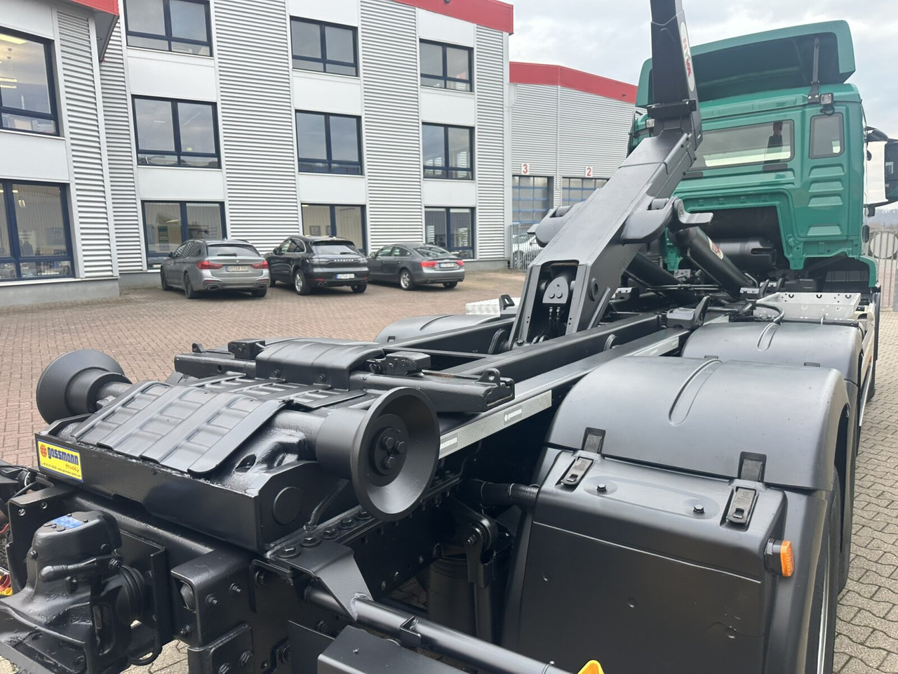 MAN TGS 26.480 6x4 BL TGS 26.480 6x4 BL, Motorabtrieb, Navi, Intarder, Hyva 20.60 S - Camion ampliroll: photos 3 MAN TGS 26.480 6x4 BL TGS 26.480 6x4 BL, Motorabtrieb, Navi, Intarder, Hyva 20.60 S - Camion ampliroll: photos 3