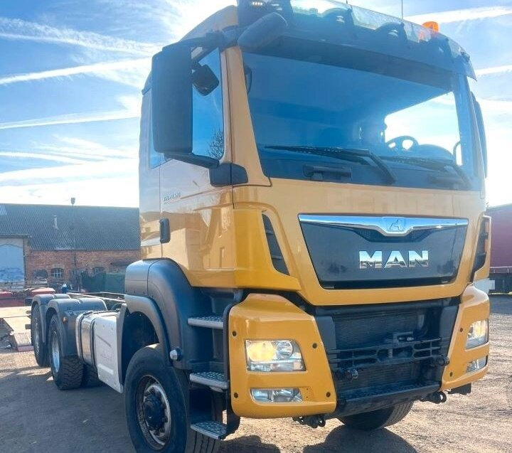 MAN TGS 26.510 6x4-4 BL TGS 26.510 6x4-4 BL, PriTrader, Lenk-/Liftachse - Camion ampliroll: photos 3 MAN TGS 26.510 6x4-4 BL TGS 26.510 6x4-4 BL, PriTrader, Lenk-/Liftachse - Camion ampliroll: photos 3
