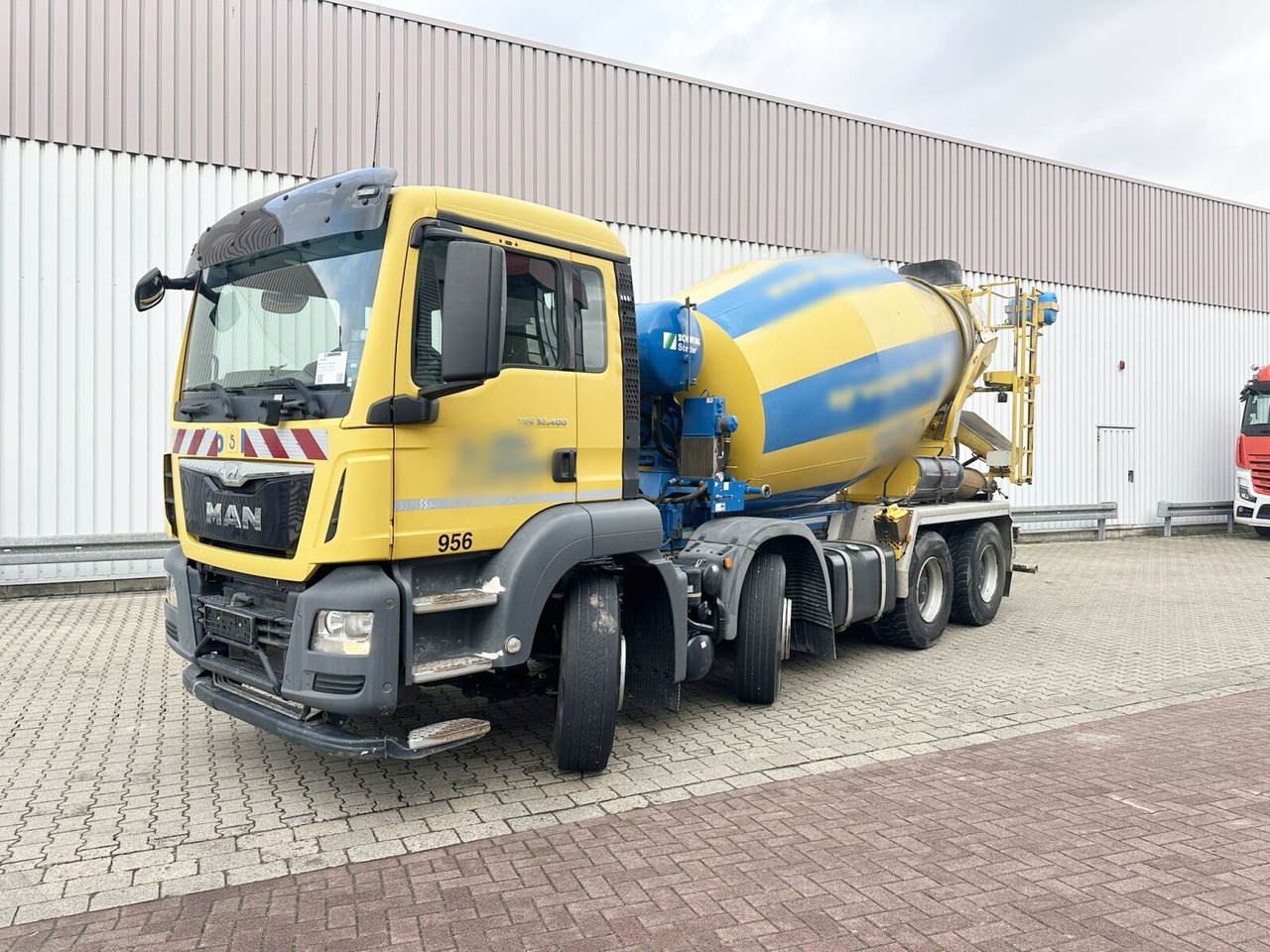 MAN TGS 32.400 8X4 BB TGS 32.400 8x4 BB, Stetter ca. 9m³ - Camion malaxeur: photos 1 MAN TGS 32.400 8X4 BB TGS 32.400 8x4 BB, Stetter ca. 9m³ - Camion malaxeur: photos 1