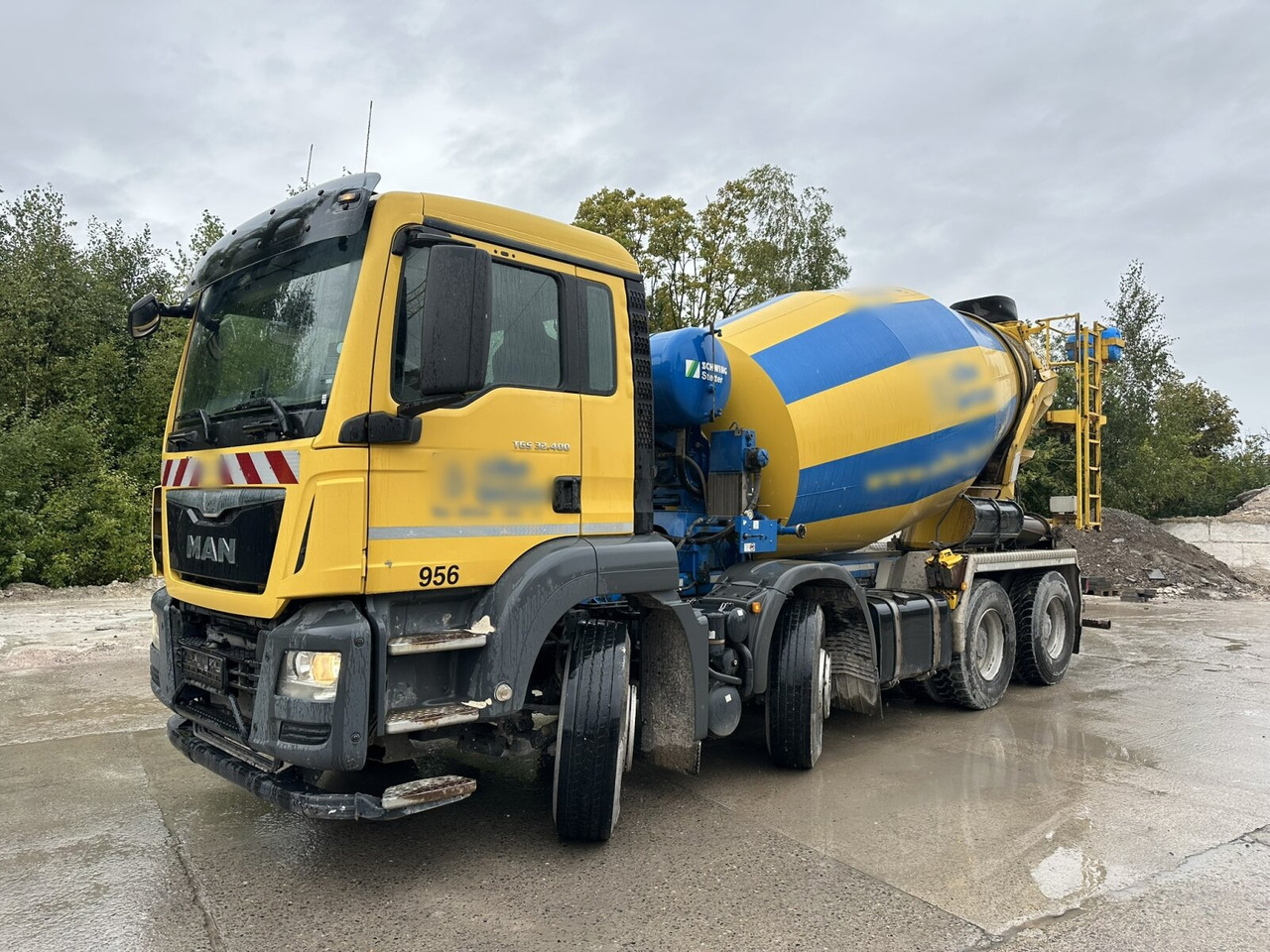 MAN TGS 32.400 8X4 BB TGS 32.400 8x4 BB, Stetter ca. 9m³ - Camion malaxeur: photos 1 MAN TGS 32.400 8X4 BB TGS 32.400 8x4 BB, Stetter ca. 9m³ - Camion malaxeur: photos 1