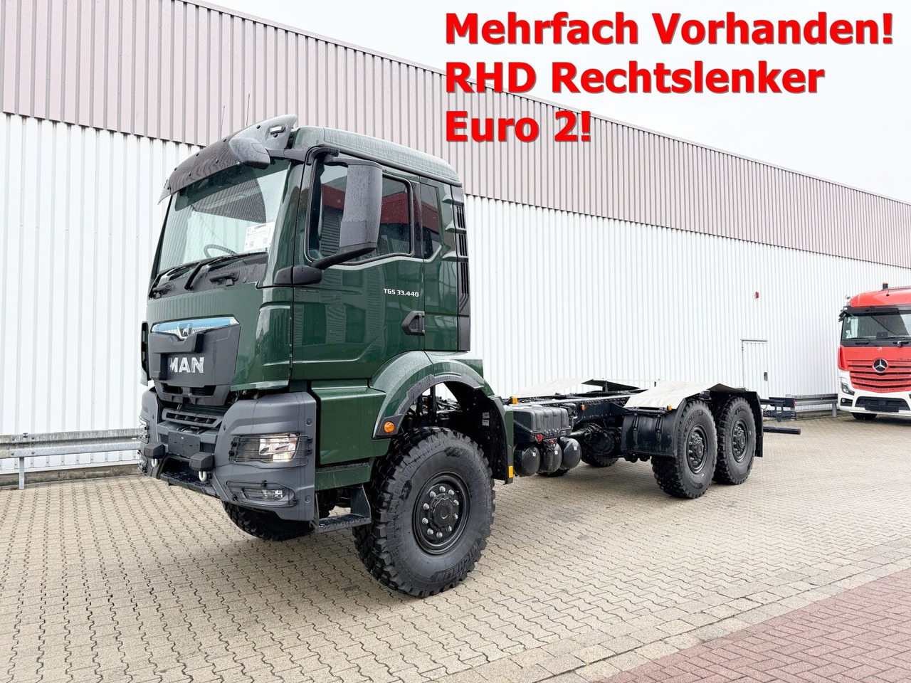 MAN TGS 33.440 6x6 BB CH RHD TGS 33.440 6x6 BB CH RHD, Euro2, Rechtslenker, Einzelbereifung - Châssis cabine: photos 1 MAN TGS 33.440 6x6 BB CH RHD TGS 33.440 6x6 BB CH RHD, Euro2, Rechtslenker, Einzelbereifung - Châssis cabine: photos 1