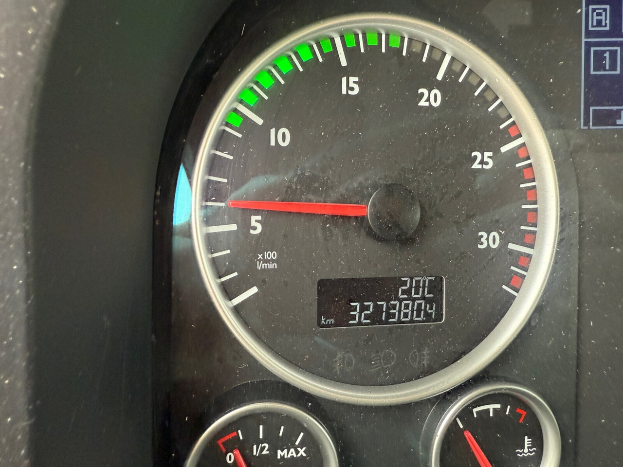 MAN TGS 35.460 8X4 BB TGS 35.460 8X4 BB, Meiller Bordmatik, Rollplane, 13m³ - Camion benne: photos 3 MAN TGS 35.460 8X4 BB TGS 35.460 8X4 BB, Meiller Bordmatik, Rollplane, 13m³ - Camion benne: photos 3