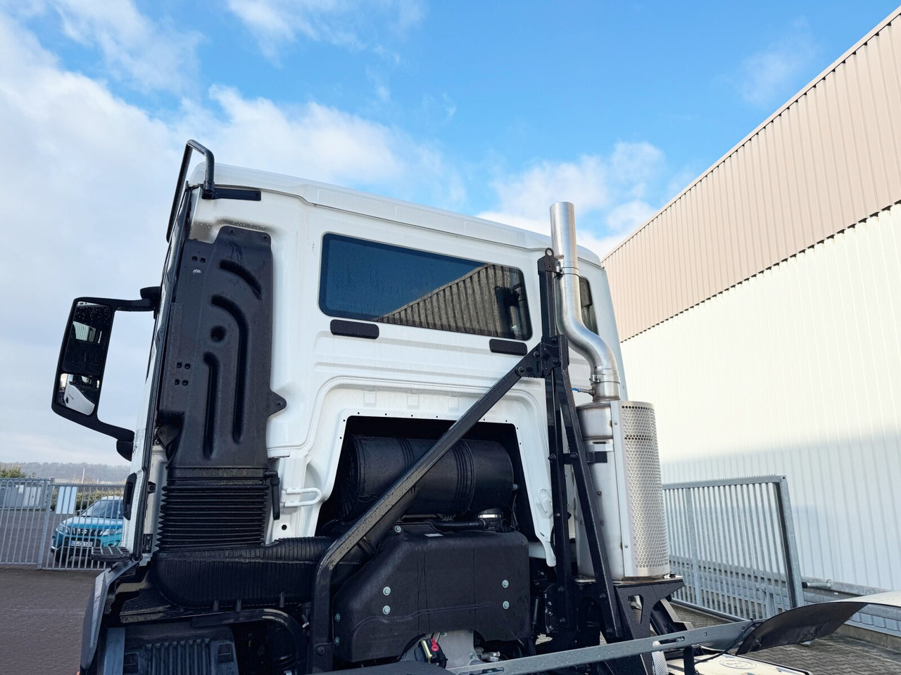 MAN TGS 41.440/480 8x4 BB TGS 41.440/480 8x4 BB, 5x VORHANDEN, Meiller Stahlmulde 18m³ - Tombereau: photos 2 MAN TGS 41.440/480 8x4 BB TGS 41.440/480 8x4 BB, 5x VORHANDEN, Meiller Stahlmulde 18m³ - Tombereau: photos 2