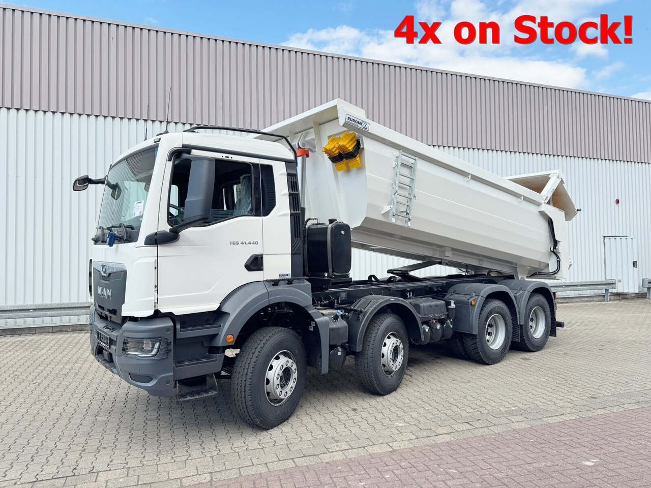 MAN TGS 41.440/480 8x4 BB TGS 41.440/480 8x4 BB, Mulde ca. 16m³ mit hydraulischer Heckklappe, mehrfach VORHANDEN - Châssis cabine: photos 1 MAN TGS 41.440/480 8x4 BB TGS 41.440/480 8x4 BB, Mulde ca. 16m³ mit hydraulischer Heckklappe, mehrfach VORHANDEN - Châssis cabine: photos 1