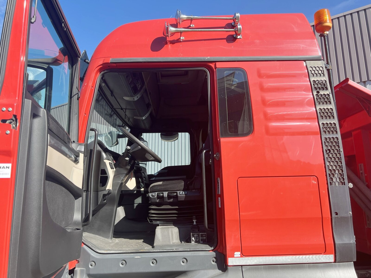 MAN TGX 26.460 6X4 BB TGX 26.460 6X4 BB, Intarder, Standklima - Camion benne: photos 5 MAN TGX 26.460 6X4 BB TGX 26.460 6X4 BB, Intarder, Standklima - Camion benne: photos 5