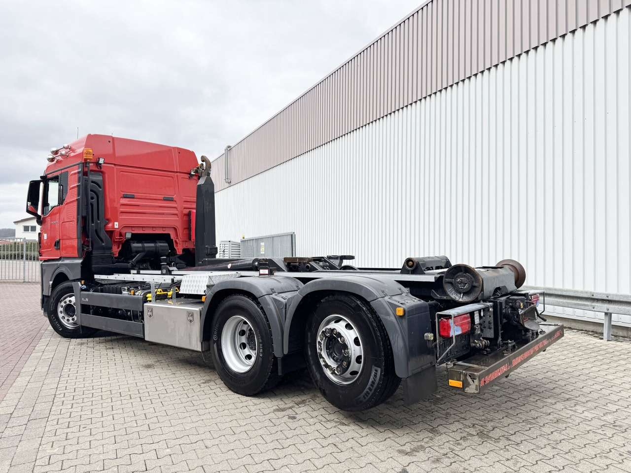 MAN TGX 26.470 6X2-4 BL TGX 26.470 6X2-4 BL, VDL 21-S 6200 Abrollkipper bis 7 m, , Lenk-/Liftachse, XLX-Fahrerhaus, Funk — crédit-bail MAN TGX 26.470 6X2-4 BL TGX 26.470 6X2-4 BL, VDL 21-S 6200 Abrollkipper bis 7 m, , Lenk-/Liftachse, XLX-Fahrerhaus, Funk: photos 12