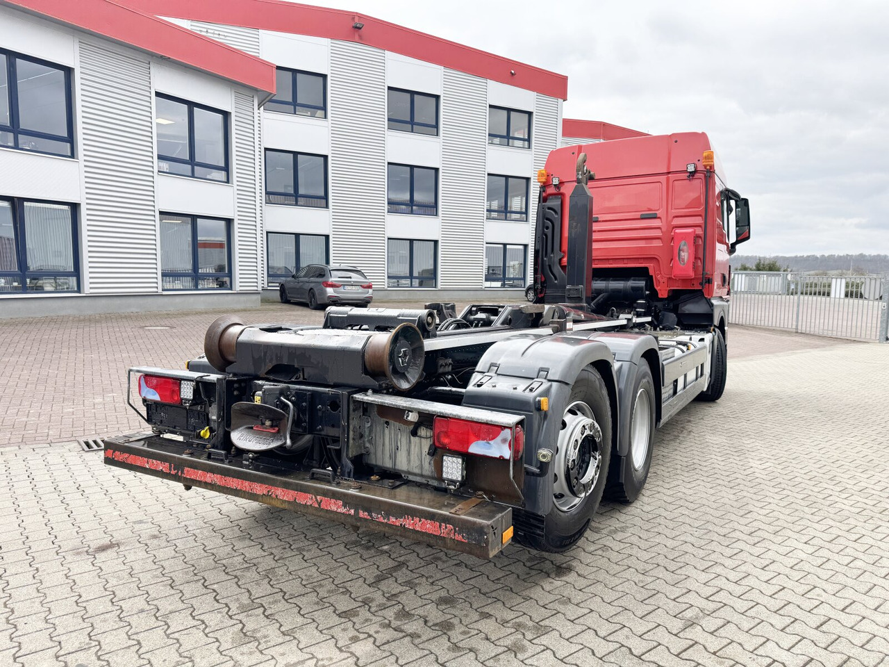 MAN TGX 26.470 6X2-4 BL TGX 26.470 6X2-4 BL, VDL 21-S 6200 Abrollkipper bis 7 m, , Lenk-/Liftachse, XLX-Fahrerhaus, Funk — crédit-bail MAN TGX 26.470 6X2-4 BL TGX 26.470 6X2-4 BL, VDL 21-S 6200 Abrollkipper bis 7 m, , Lenk-/Liftachse, XLX-Fahrerhaus, Funk: photos 9