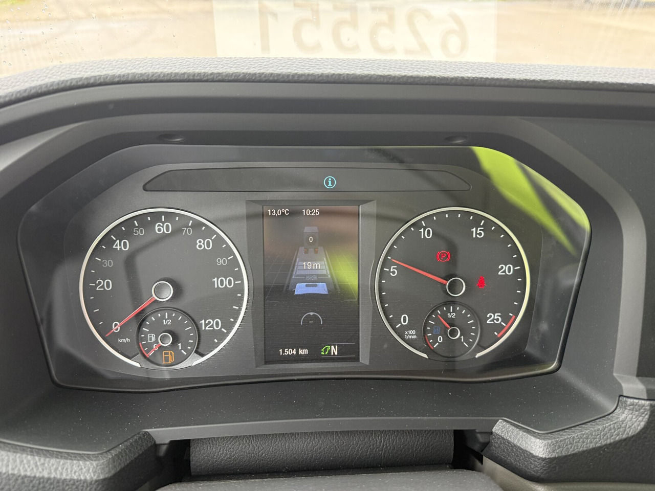 MAN TGX 26.470 6x2-4 BL TGX 26.470 6x2-4 BL, Lenk-/Liftachse, Retarder, Navi, Heckkran Atlas AK 170.2-A2 - Camion grue, Camion plateau: photos 4 MAN TGX 26.470 6x2-4 BL TGX 26.470 6x2-4 BL, Lenk-/Liftachse, Retarder, Navi, Heckkran Atlas AK 170.2-A2 - Camion grue, Camion plateau: photos 4