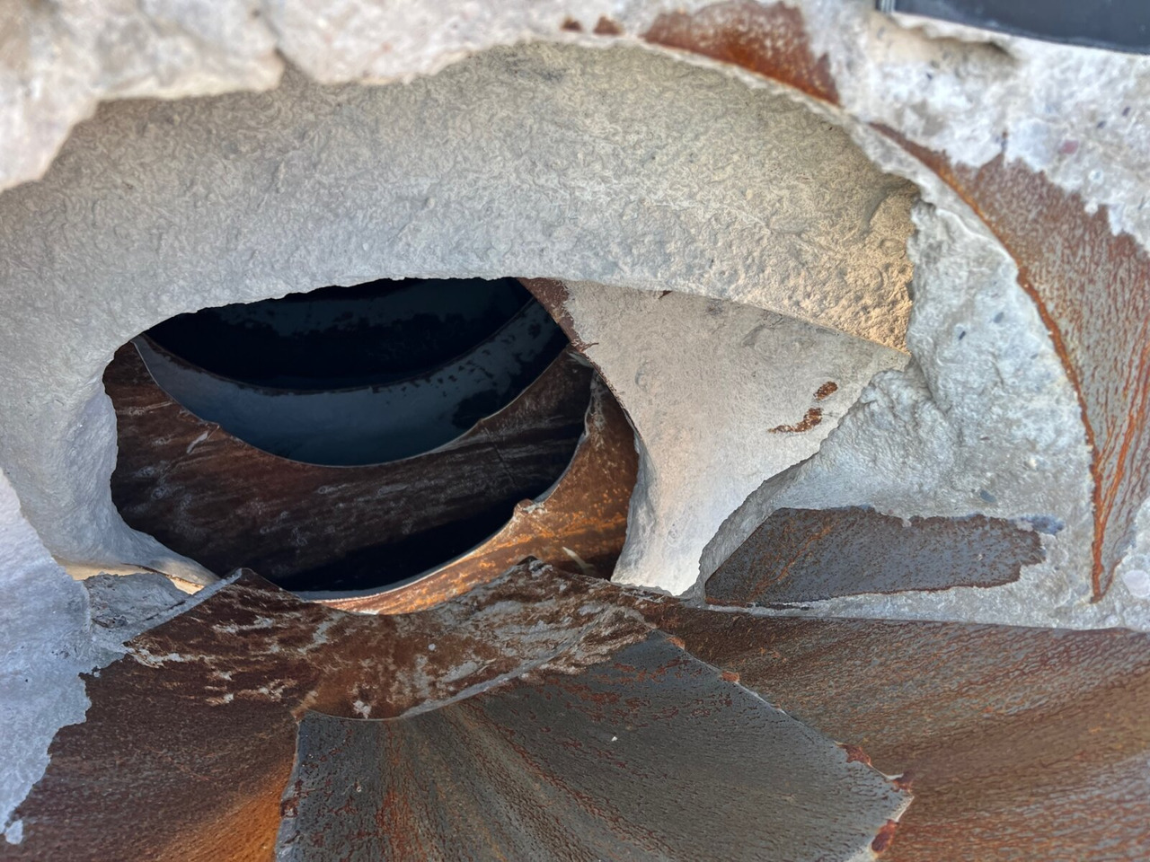 MÜLLER MITTELTAL SF 32 BM/BS mit LIEBHERR Betonmischer ca. 10m³ MÜLLER MITTELTAL SF 32 BM/BS mit LIEBHERR Betonmischer ca. 10m³, Liftachse — crédit-bail MÜLLER MITTELTAL SF 32 BM/BS mit LIEBHERR Betonmischer ca. 10m³ MÜLLER MITTELTAL SF 32 BM/BS mit LIEBHERR Betonmischer ca. 10m³, Liftachse: photos 9 MÜLLER MITTELTAL SF 32 BM/BS mit LIEBHERR Betonmischer ca. 10m³ MÜLLER MITTELTAL SF 32 BM/BS mit LIEBHERR Betonmischer ca. 10m³, Liftachse — crédit-bail MÜLLER MITTELTAL SF 32 BM/BS mit LIEBHERR Betonmischer ca. 10m³ MÜLLER MITTELTAL SF 32 BM/BS mit LIEBHERR Betonmischer ca. 10m³, Liftachse: photos 9