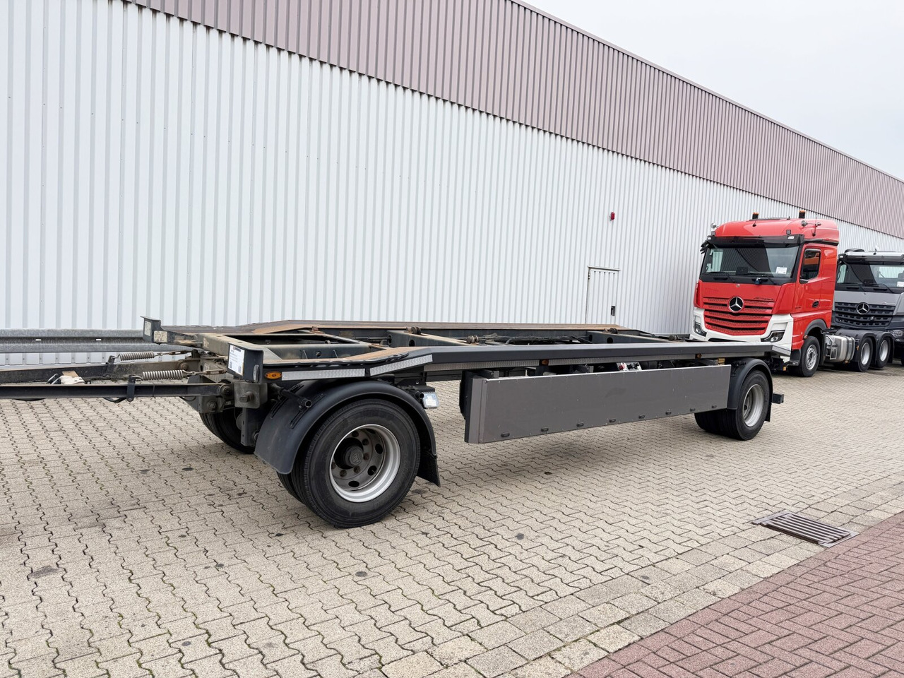 Meiller MG18-ZO 5.4 MG18-ZO 5.4 Abrollanhänger - Remorque ampliroll/ Multibenne: photos 1 Meiller MG18-ZO 5.4 MG18-ZO 5.4 Abrollanhänger - Remorque ampliroll/ Multibenne: photos 1