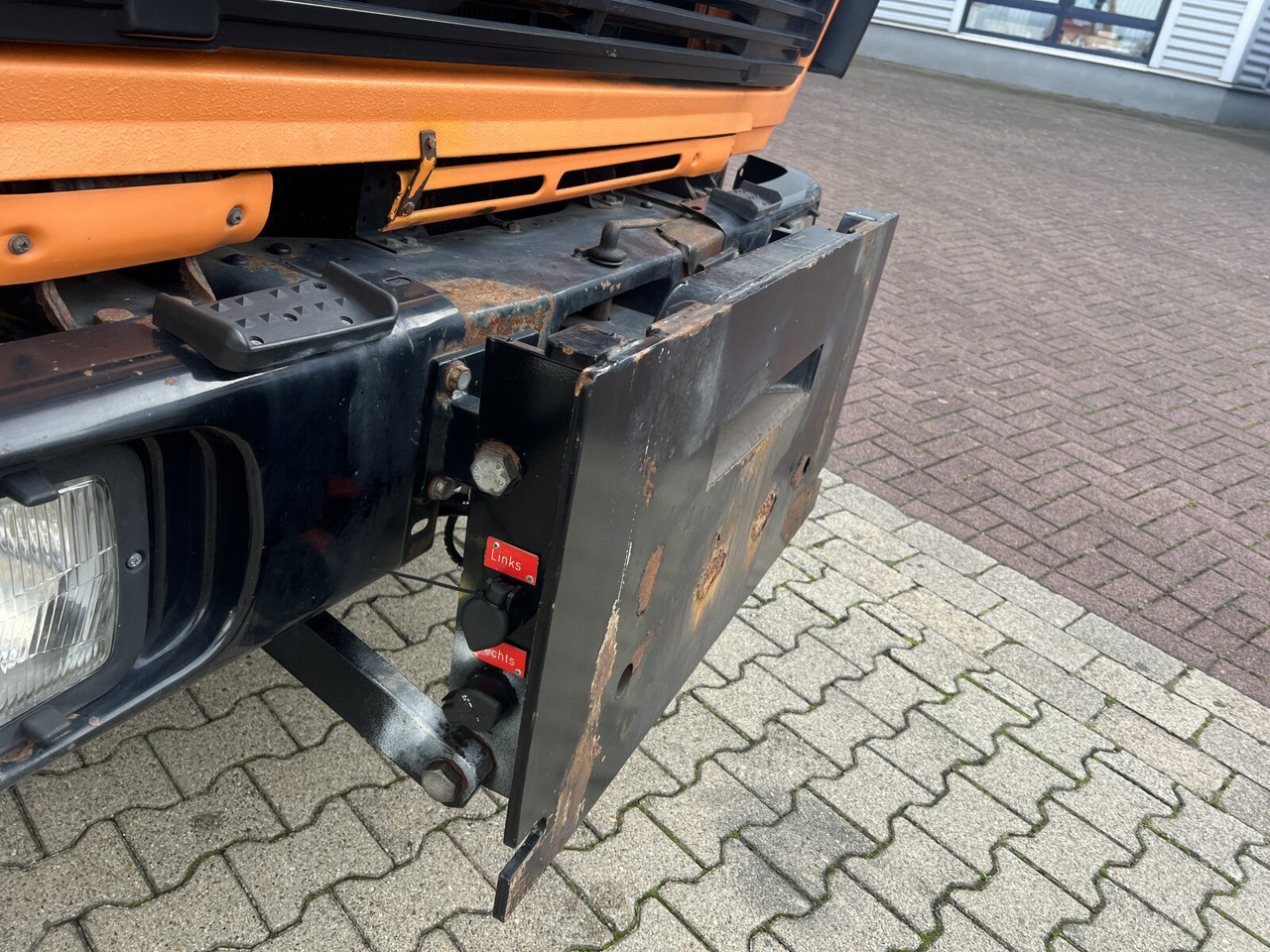 Mercedes-Benz 1617 C 4x2 1617 C 4x2, Winterdienstausstattung - Engin de déneigement: photos 4 Mercedes-Benz 1617 C 4x2 1617 C 4x2, Winterdienstausstattung - Engin de déneigement: photos 4