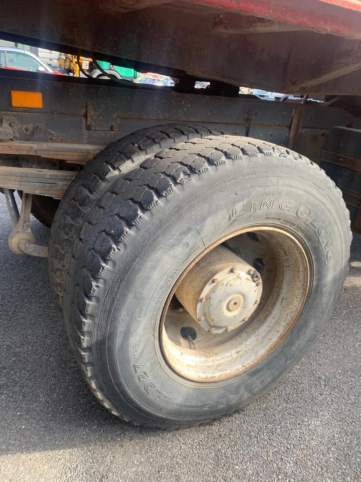 Mercedes-Benz -1722 1722 4x2 - Camion benne, Camion grue: photos 3 Mercedes-Benz -1722 1722 4x2 - Camion benne, Camion grue: photos 3
