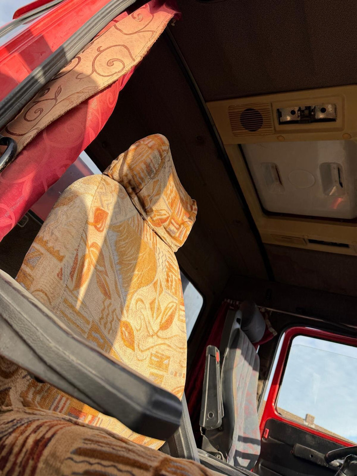 Mercedes-Benz - 2628 6 x 4 - Camion benne: photos 5 Mercedes-Benz - 2628 6 x 4 - Camion benne: photos 5