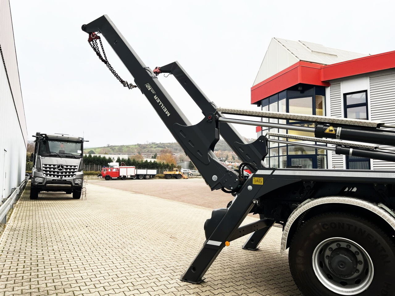 Camion multibenne neuf Mercedes-Benz Actros 2141 K 4x2 Actros 2141 K 4x2, Tele-Absetzer: photos 11