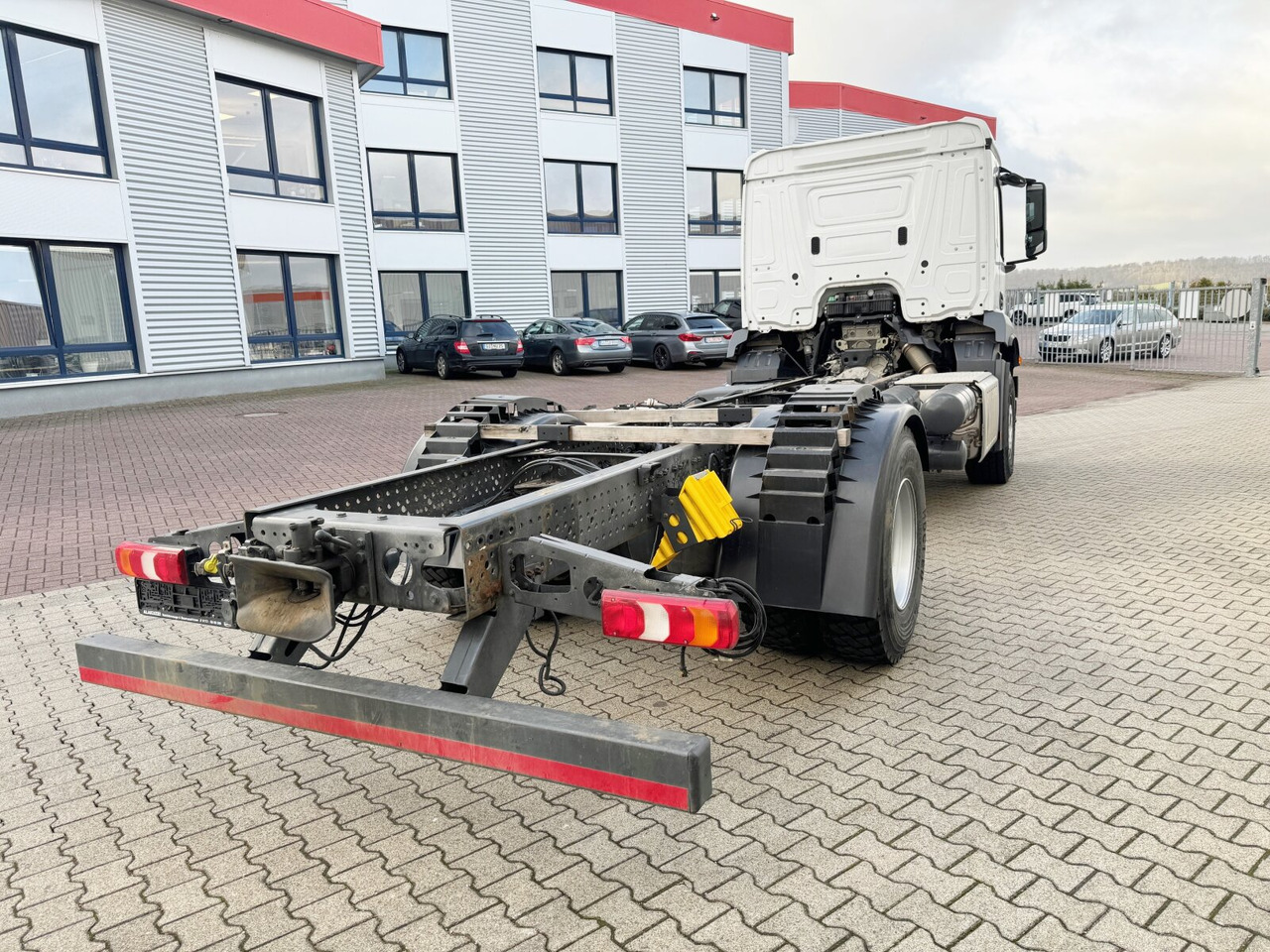 Châssis cabine Mercedes-Benz Arocs 1840 L 4x2 Arocs 1840 L 4x2, MultimediaCockpit, Navi: photos 9