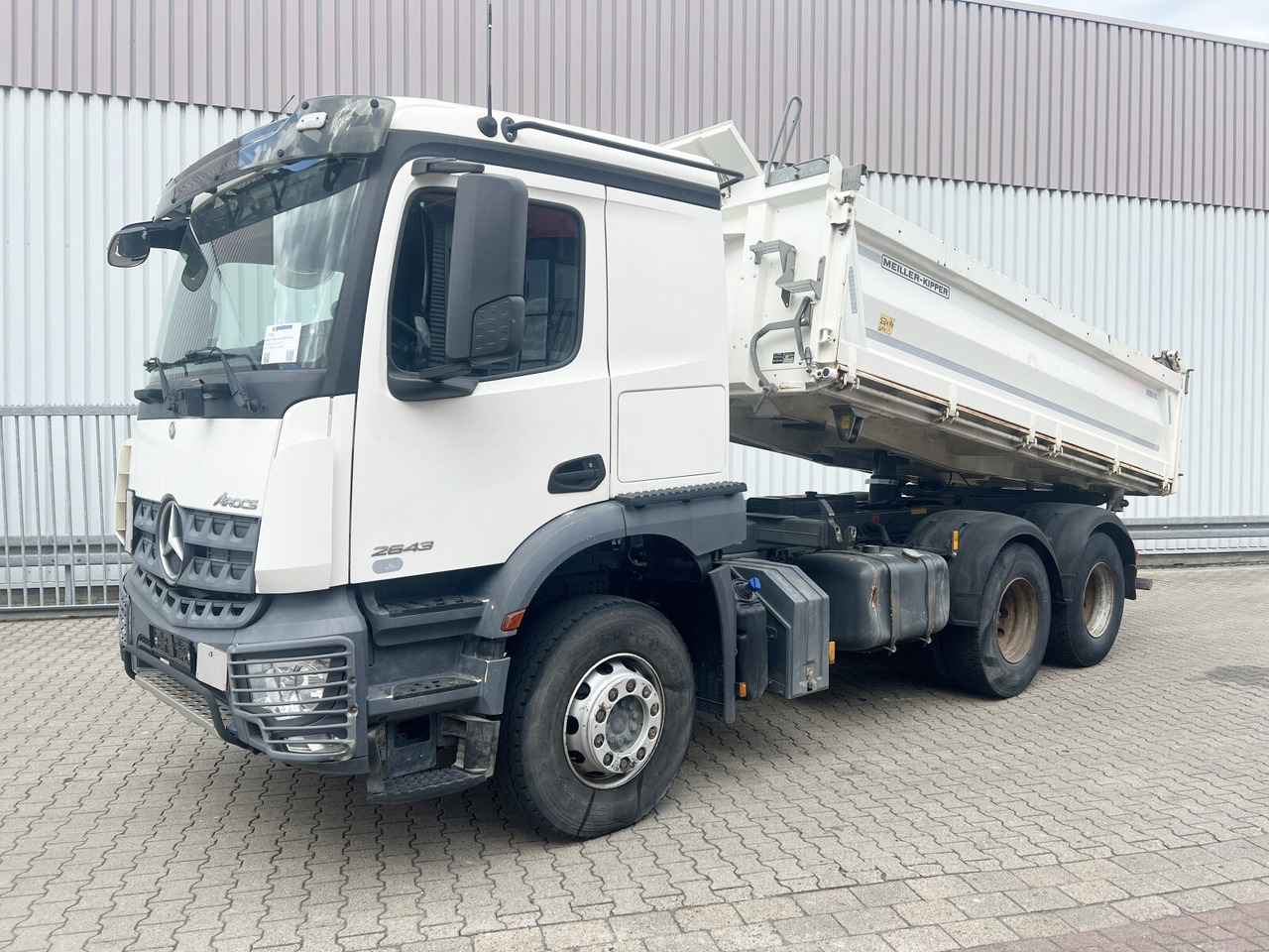 Mercedes-Benz Arocs 2643 K 6x4 Arocs 2643 K 6x4, Meiller Kipper - Camion benne: photos 1 Mercedes-Benz Arocs 2643 K 6x4 Arocs 2643 K 6x4, Meiller Kipper - Camion benne: photos 1