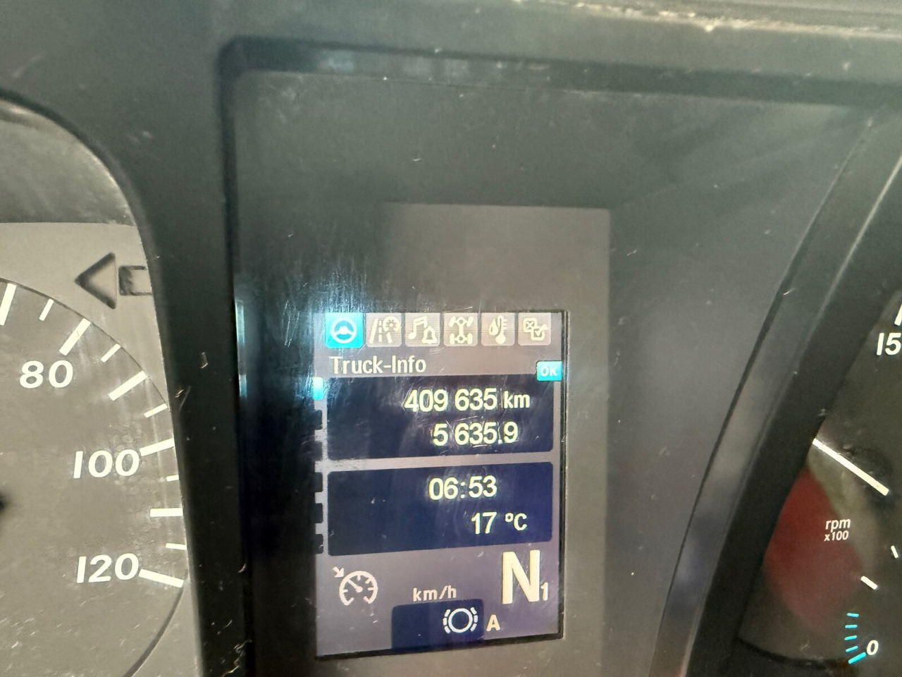 Mercedes-Benz Arocs 3245 LK 8x4/4 Arocs 3245 LK 8x4/4, Navi, Motorabtrieb, Meiller RK 30.67, Funk - Camion ampliroll: photos 5 Mercedes-Benz Arocs 3245 LK 8x4/4 Arocs 3245 LK 8x4/4, Navi, Motorabtrieb, Meiller RK 30.67, Funk - Camion ampliroll: photos 5