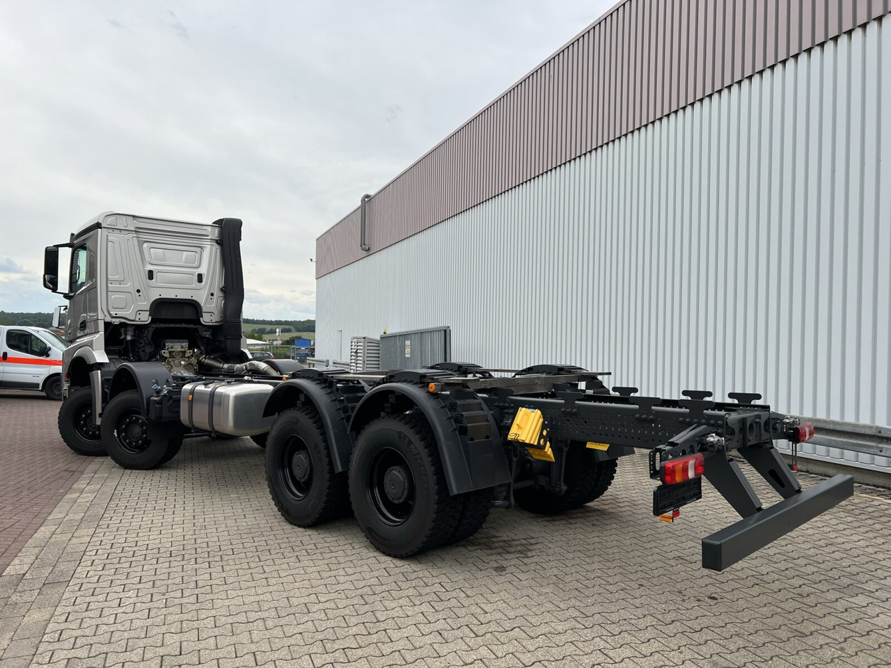 Camion ampliroll neuf Mercedes-Benz Arocs 4163/8x4 Arocs 4163/8x4, Hiab 26.59, Funk, Multimedia Cockpit,: photos 13