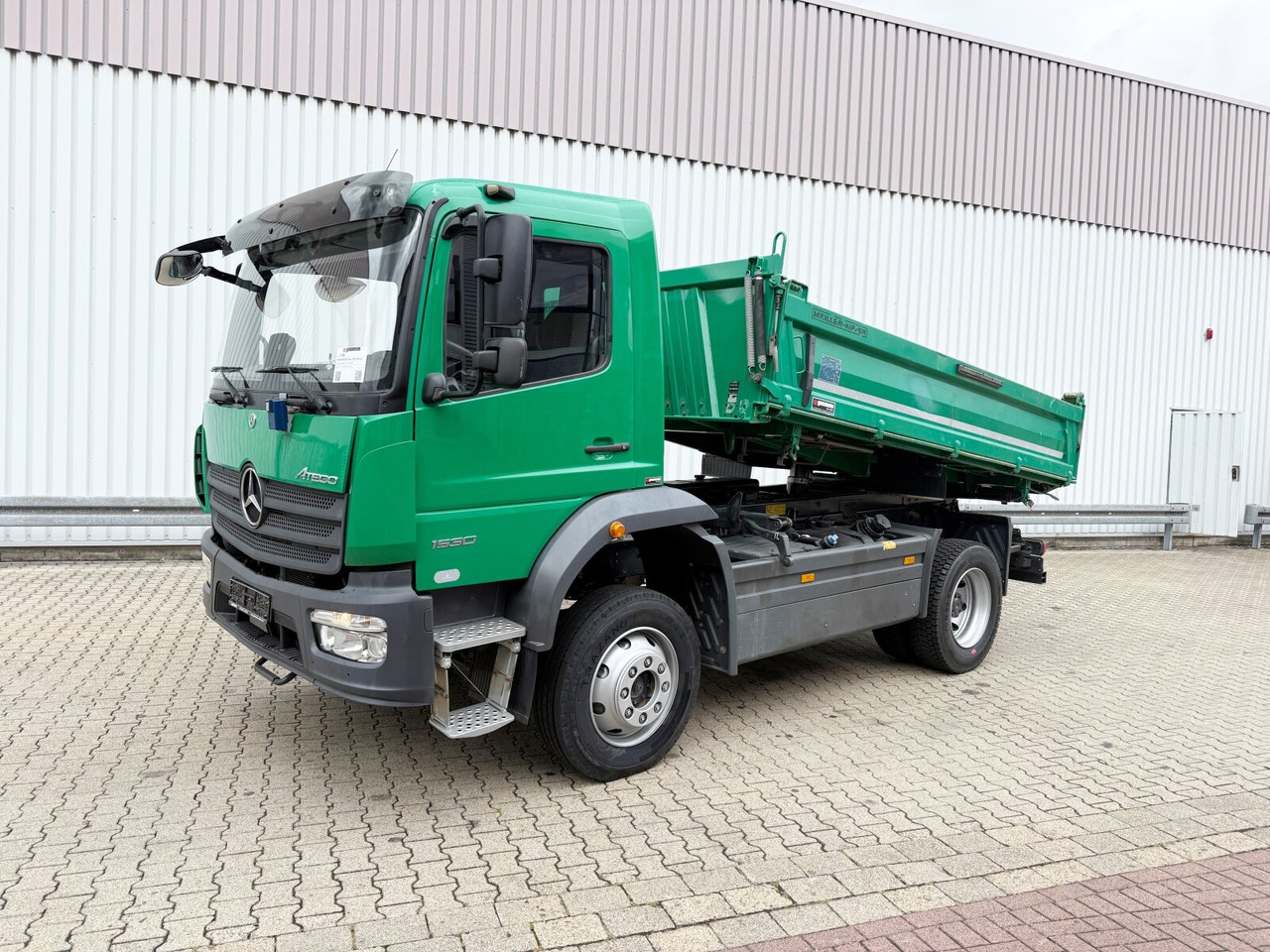 Mercedes-Benz Atego 1530 AK 4x4 Atego 1530 AK 4x4 - Camion benne: photos 1 Mercedes-Benz Atego 1530 AK 4x4 Atego 1530 AK 4x4 - Camion benne: photos 1