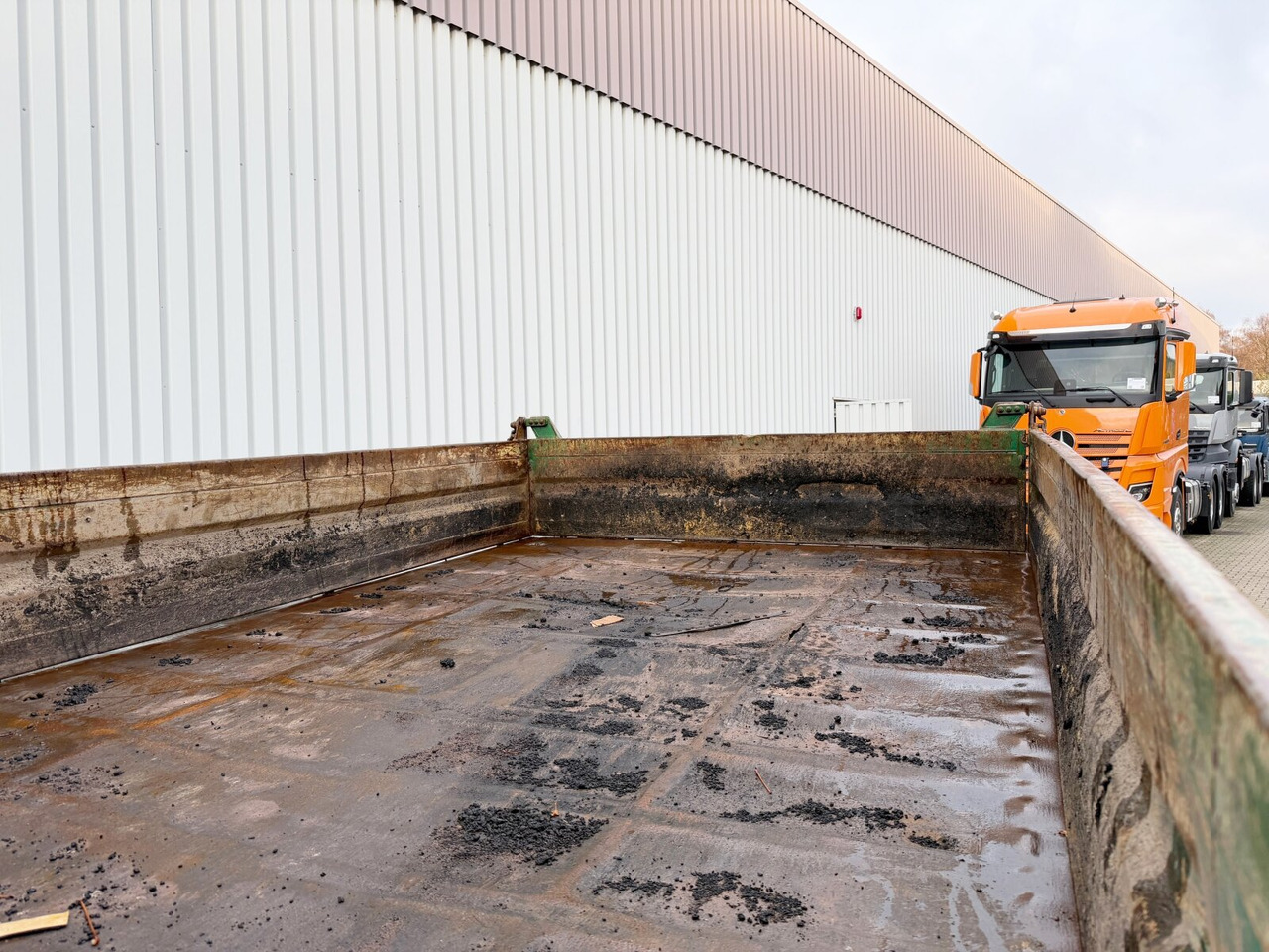 Mercedes-Benz Atego 818 K 4x2 Atego 818 K 4x2, 2x AHK - Camion benne: photos 2 Mercedes-Benz Atego 818 K 4x2 Atego 818 K 4x2, 2x AHK - Camion benne: photos 2