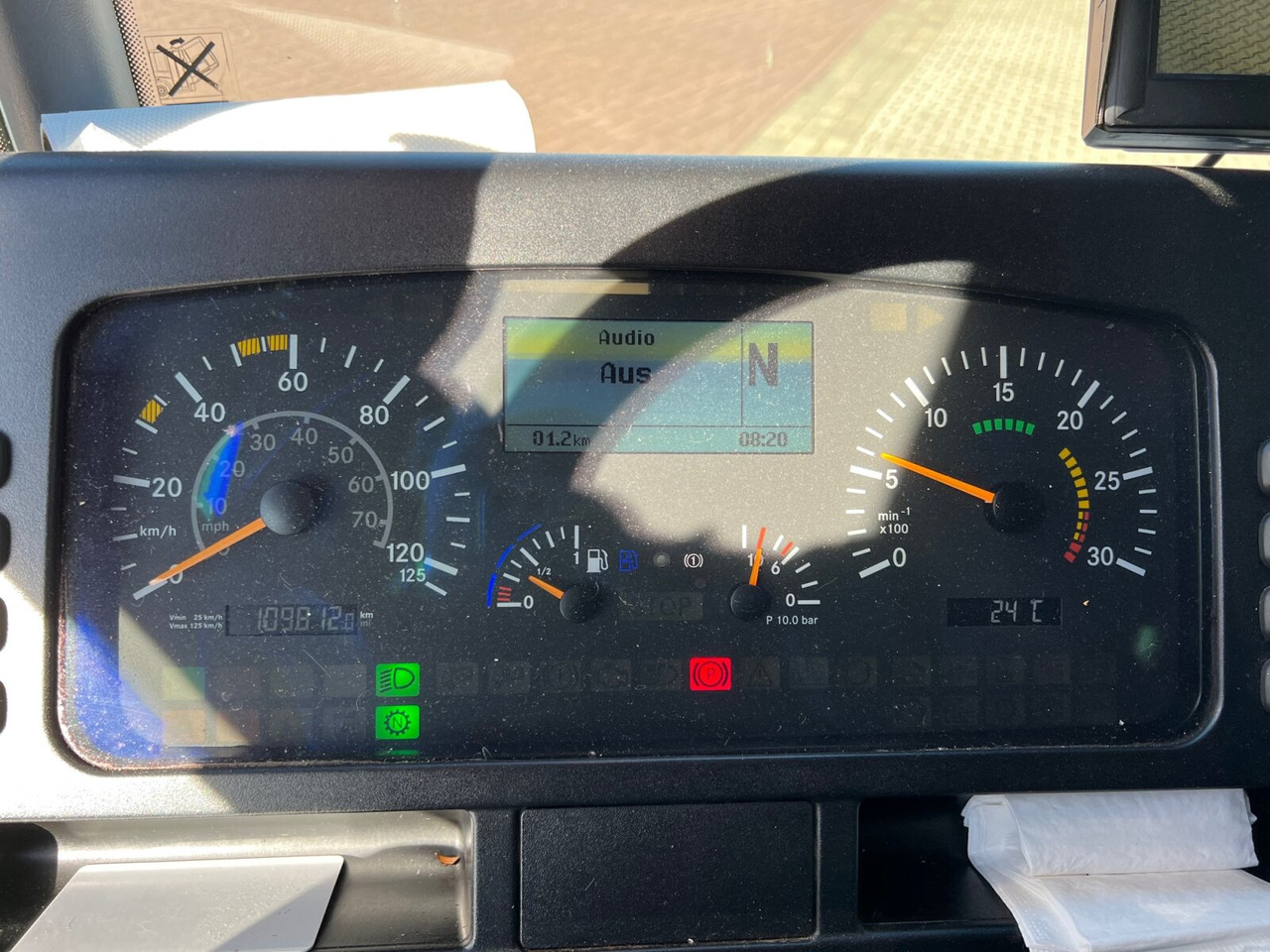 Mercedes-Benz Econic 2629 L/NLA 6x2/4 Econic 2629 L/NLA 6x2/4, EEV, Lenkachse, FAUN Rotopress 519L, Zöller-Schüttung - Benne à ordures ménagères: photos 2 Mercedes-Benz Econic 2629 L/NLA 6x2/4 Econic 2629 L/NLA 6x2/4, EEV, Lenkachse, FAUN Rotopress 519L, Zöller-Schüttung - Benne à ordures ménagères: photos 2