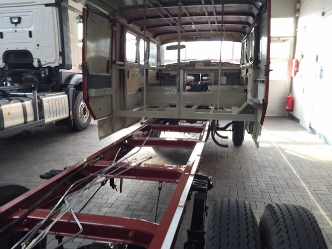 Camion porte-voitures Mercedes-Benz - LP710/32 LF16V LP710/32, Autotransporter: photos 10