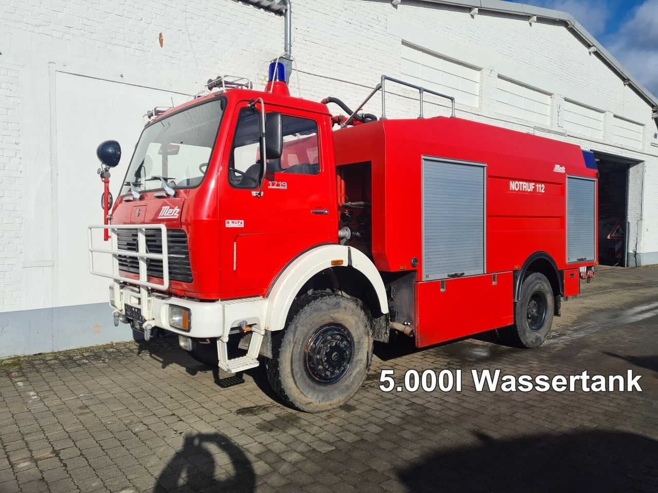 Mercedes-Benz NG 1719 AF 4x4, TLF 24/50 NG 1719 AF 4x4, TLF 24/50 - Camion de pompier: photos 1 Mercedes-Benz NG 1719 AF 4x4, TLF 24/50 NG 1719 AF 4x4, TLF 24/50 - Camion de pompier: photos 1
