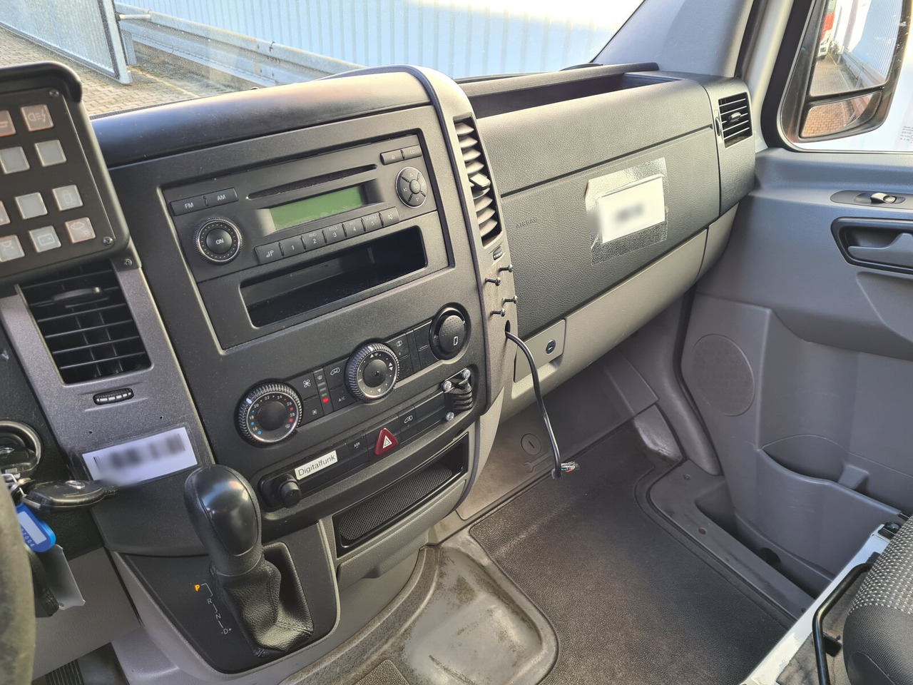 Fourgon utilitaire Mercedes-Benz Sprinter 316 KA 4x2 Sprinter 316 KA 4x2, Rettungswagen: photos 7