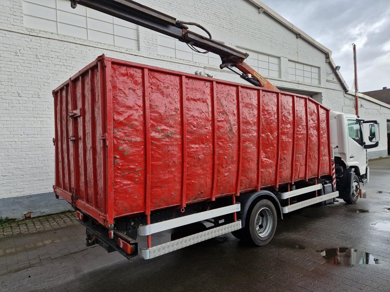 Renault D 180.75 4x2 D 180.75 4x2 mit Kran Palfinger PK6001 - Camion grue, Camion fourgon: photos 5 Renault D 180.75 4x2 D 180.75 4x2 mit Kran Palfinger PK6001 - Camion grue, Camion fourgon: photos 5